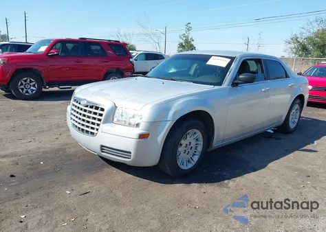 2007 Chrysler 300 z USA, uszkodzony, nr VIN 2C3KA43R27H888526